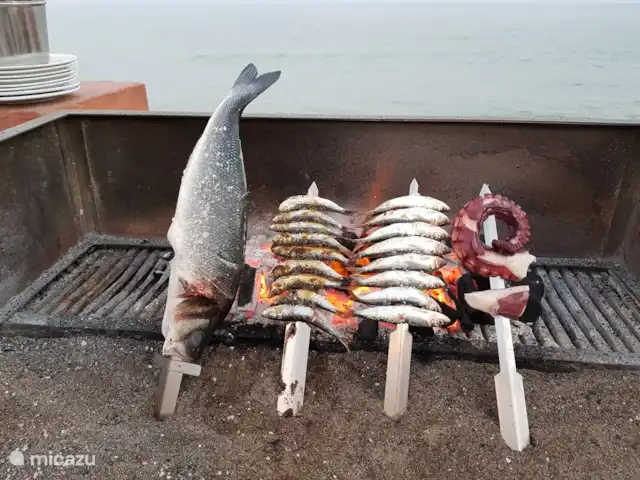 La Catherine | Espagne, Costa del Sol, La Cala de Mijas - appartement Grand choix de restaurants à Cala de Mijas. Beaucoup servent du poisson frais du barbecue.