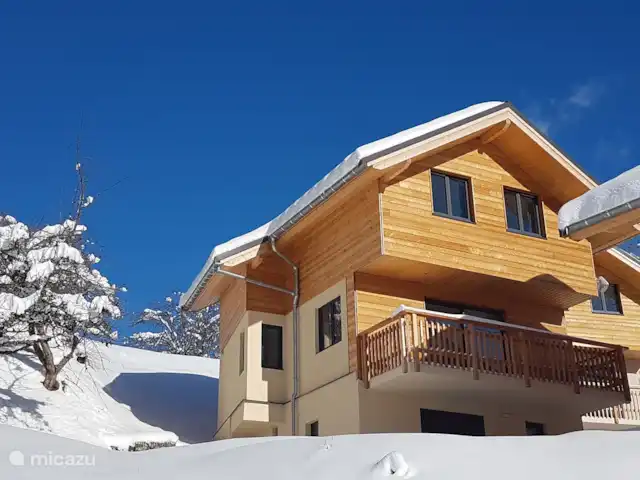 Location de Vacances France, Isère, Vaujany, maison de vacances - Chalet Amuse Chalet Amuse en hiver
