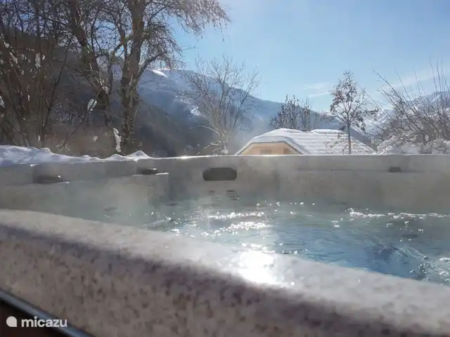 Location de Vacances France, Isère, Vaujany, maison de vacances - Chalet Amuse jacuzzi