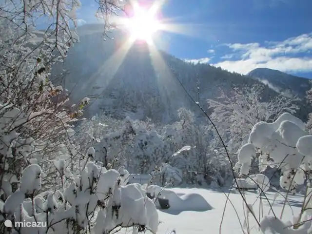 Location de Vacances France, Isère, Vaujany, maison de vacances - Chalet Amuse L'hiver à Vaujany