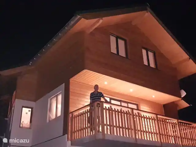 Location de Vacances France, Isère, Vaujany, maison de vacances - Chalet Amuse Chalet Amuse de nuit