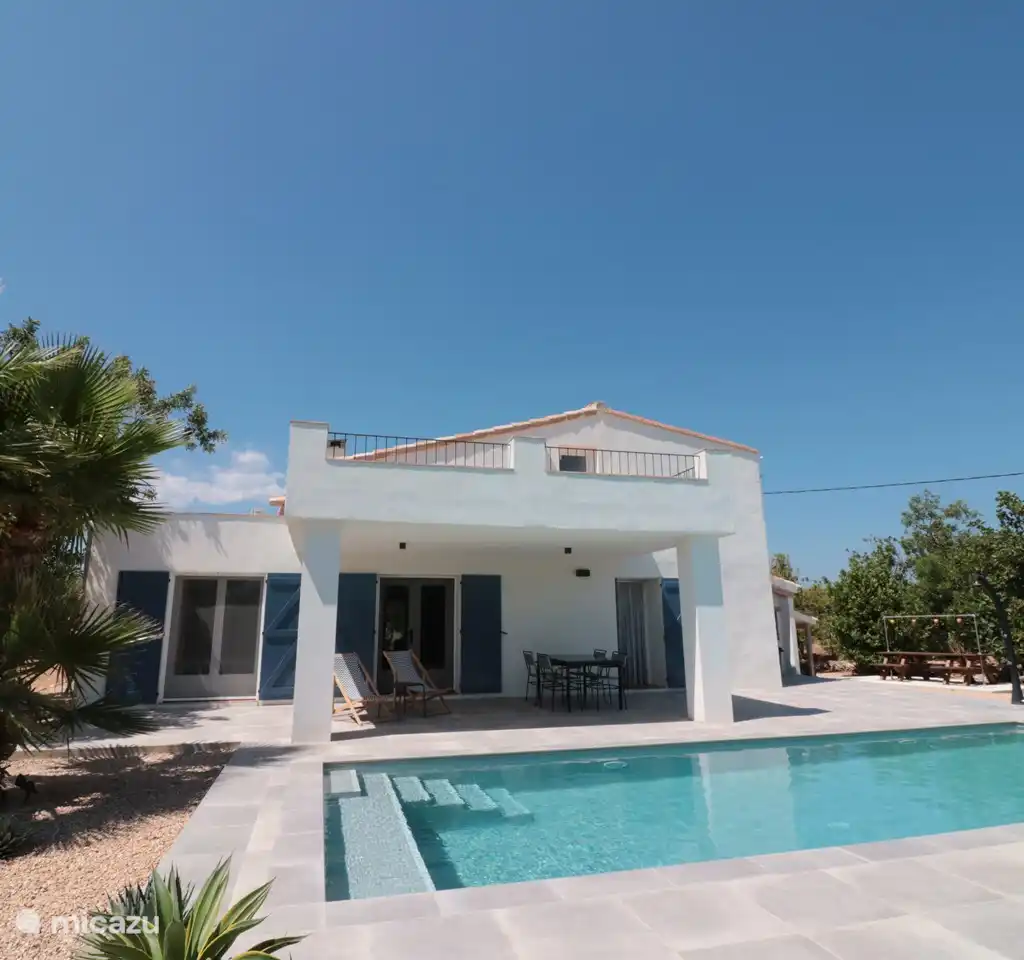 Casa Mi Favorito met zwembad