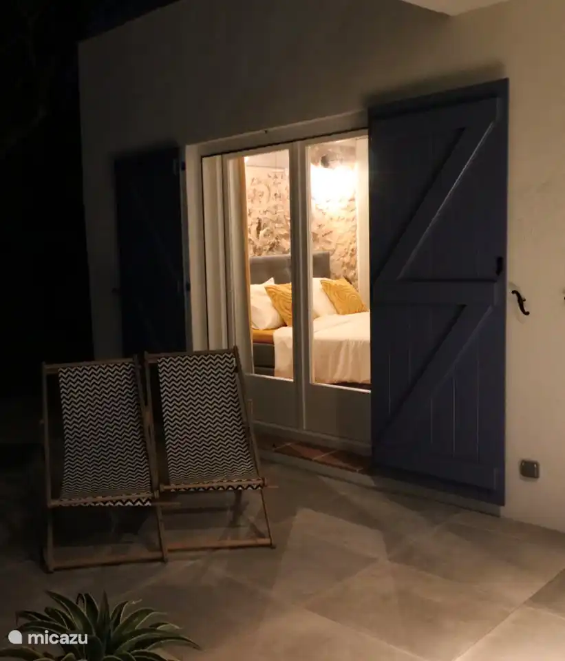 Terraza fuera del dormitorio