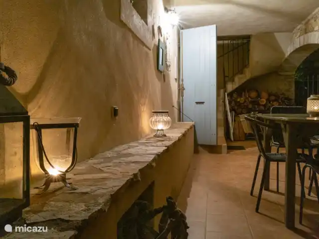 Gîte Le Bel Endroit huren in Frankrijk, Ardèche, Saint-André-de-Cruzières - gîte / cottage Terras bij de masterbedroom