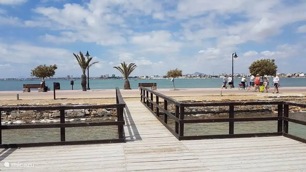 LO PAGAN. Hier können Sie kostenlos ein Schlammbad nehmen.