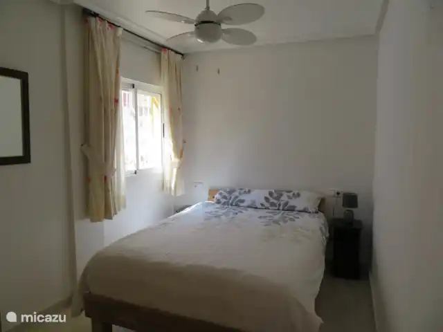 casa vacacional en España, Costa Blanca, Orihuela Costa – Casa Ooms internet fibra optica gratis Dormitorio abajo.