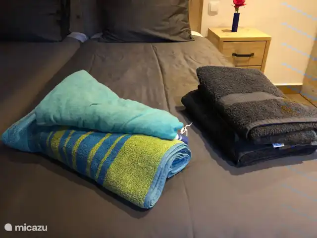 Finca Feliz en España, Costa Blanca, Benissa - villa 2 toallas de mano, 1 toalla de baño y 1 futa por persona