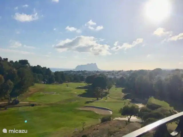 Finca Feliz en España, Costa Blanca, Benissa - villa Campo de golf Ifach, campo de 9 hoyos. Un trabajo desafiante. Siempre haga una reserva.