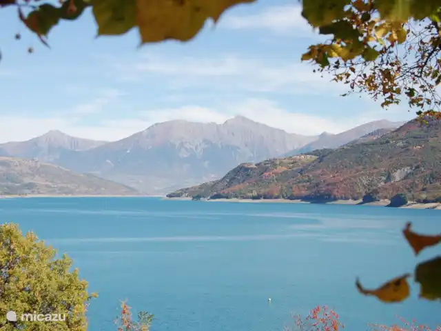l'Ecrin du Lac sur le lac de Serre-Ponçon | France, Hautes-Alpes, Chorges - appartement vue sur le lac