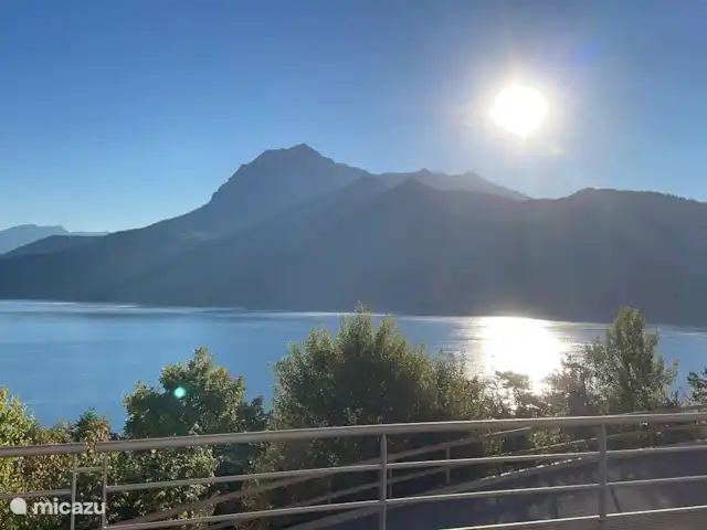 l'Ecrin du Lac sur le lac de Serre-Ponçon | France, Hautes-Alpes, Chorges - appartement