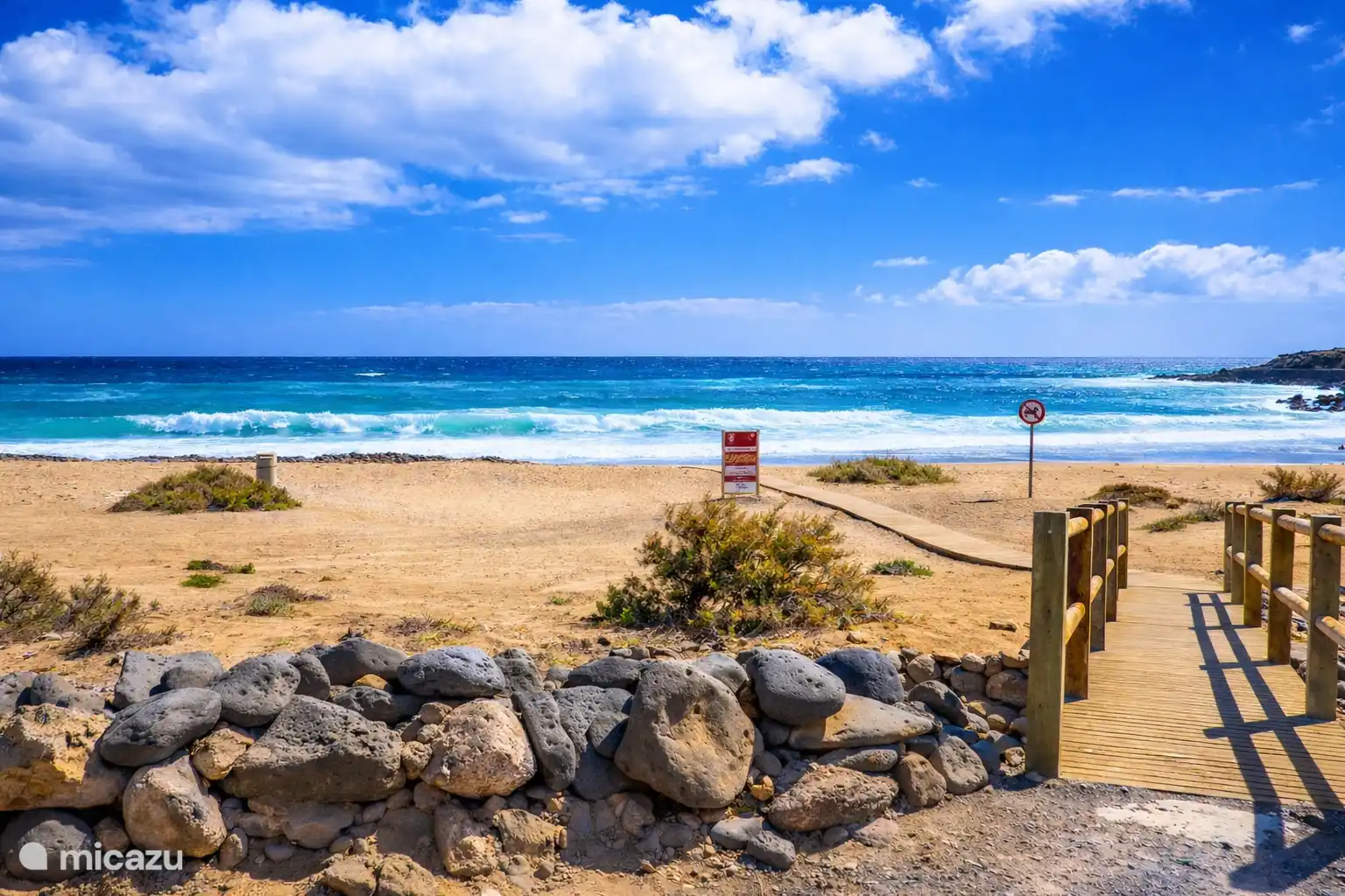 Playa Natural de Las Caletillas