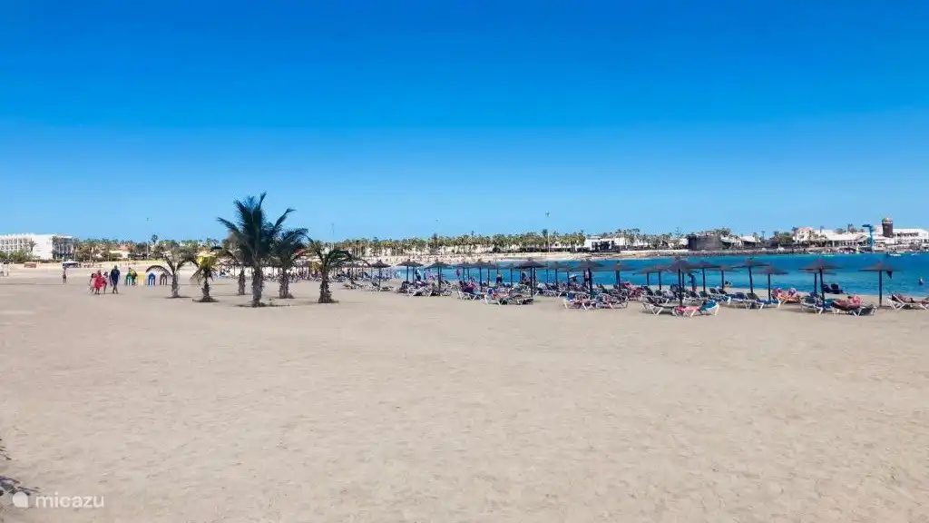 El Castillo Playa 2 km