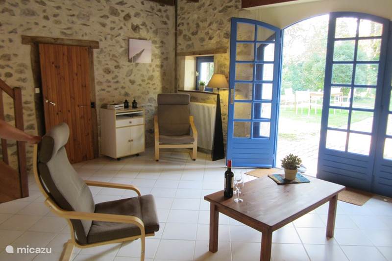 Vacation rental France, Dordogne, Bussière-Badil  Gîte / Cottage Gite Syrah