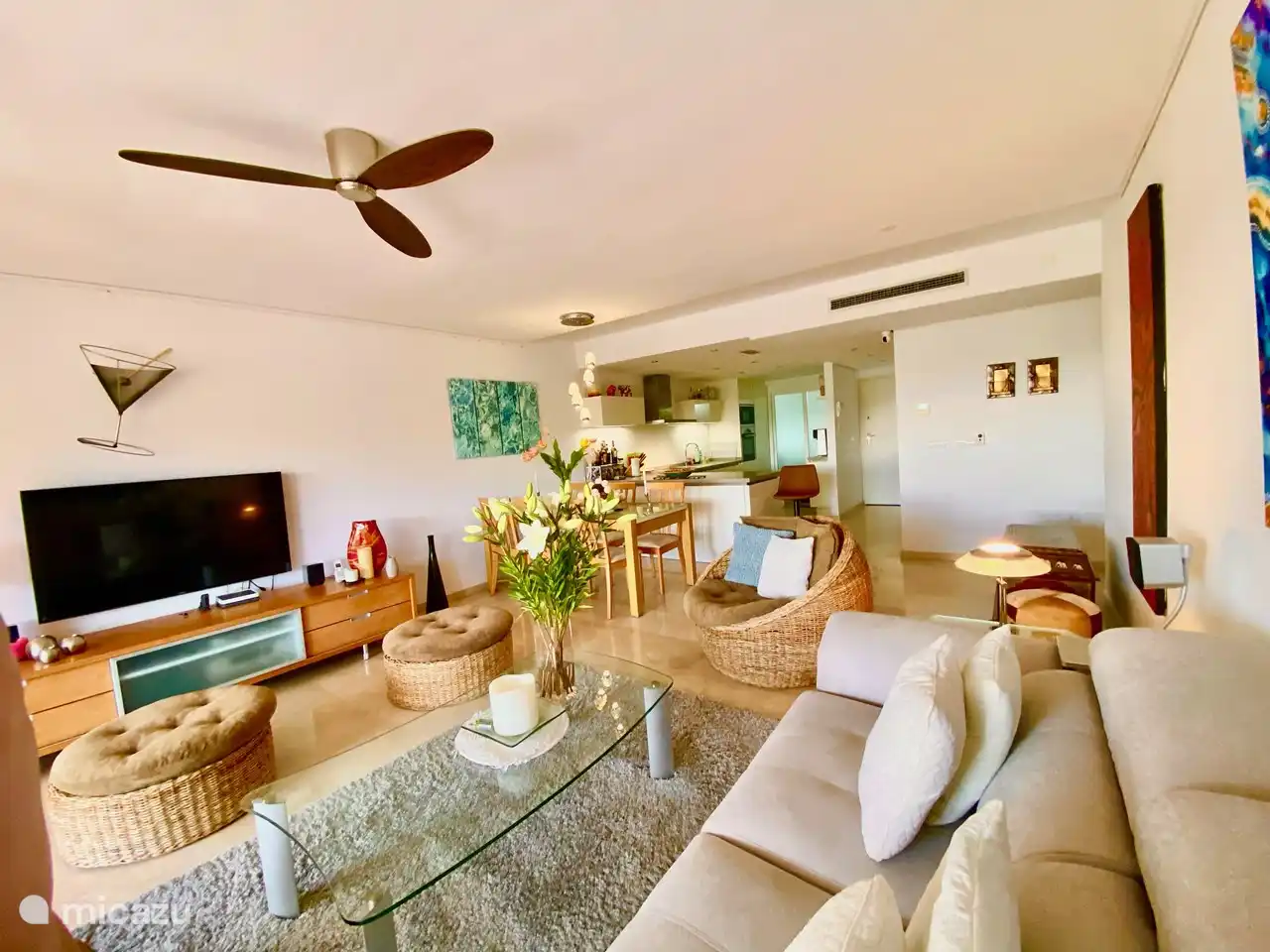 Appartement Altea Woonkamer met Luxueus Meubilair