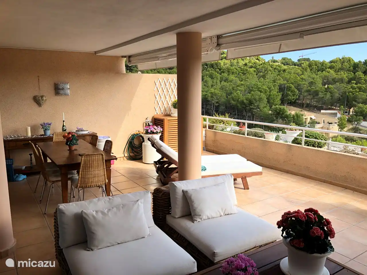 Private, sunny south facing terrace / balcony with views