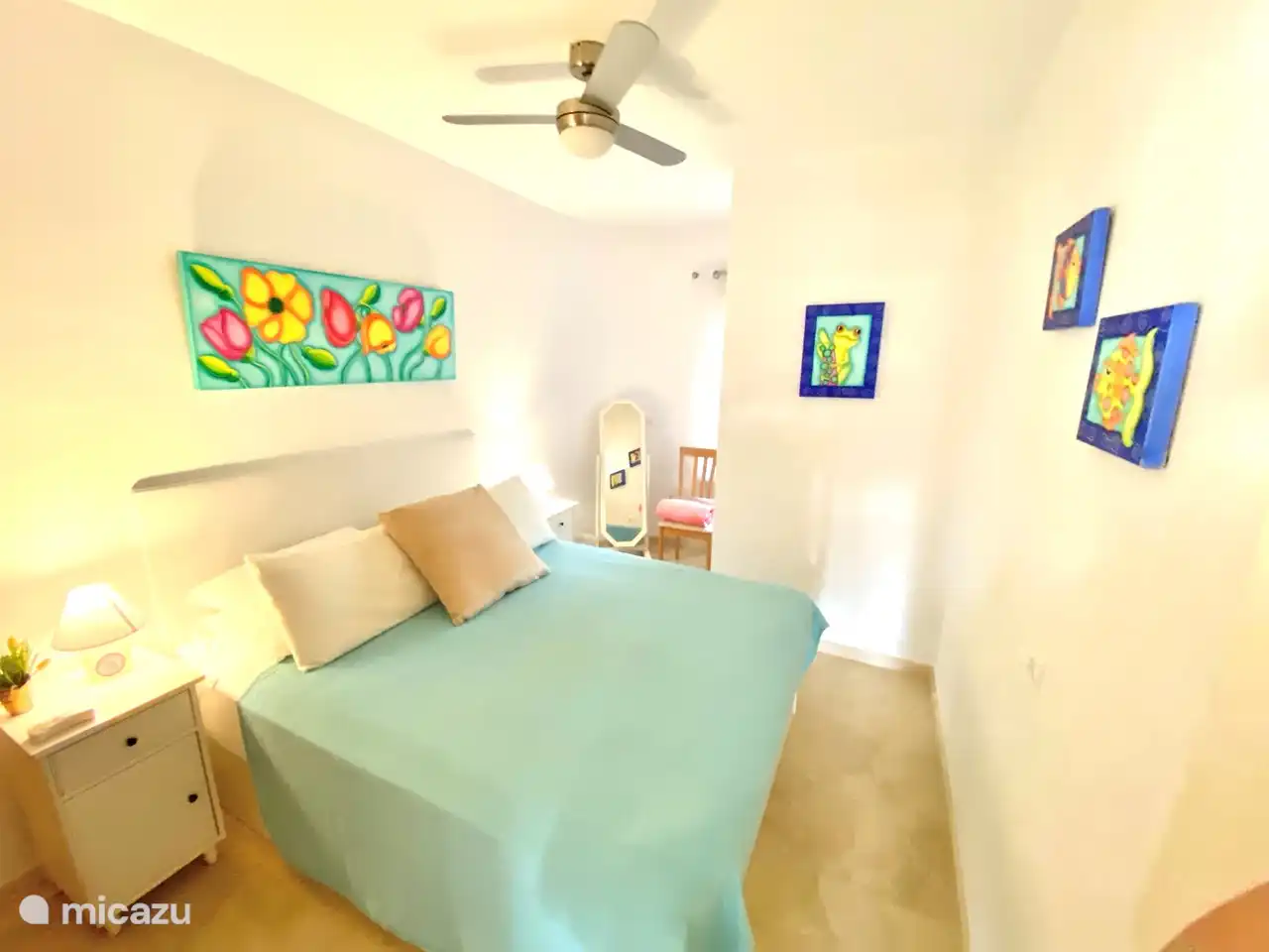 Guest Bedroom 1 with 160x190 bed.