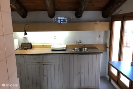 Vakantiehuis Spanje, Pyreneeën, Lles de Cerdanya vakantiehuis Can Arnau keuken