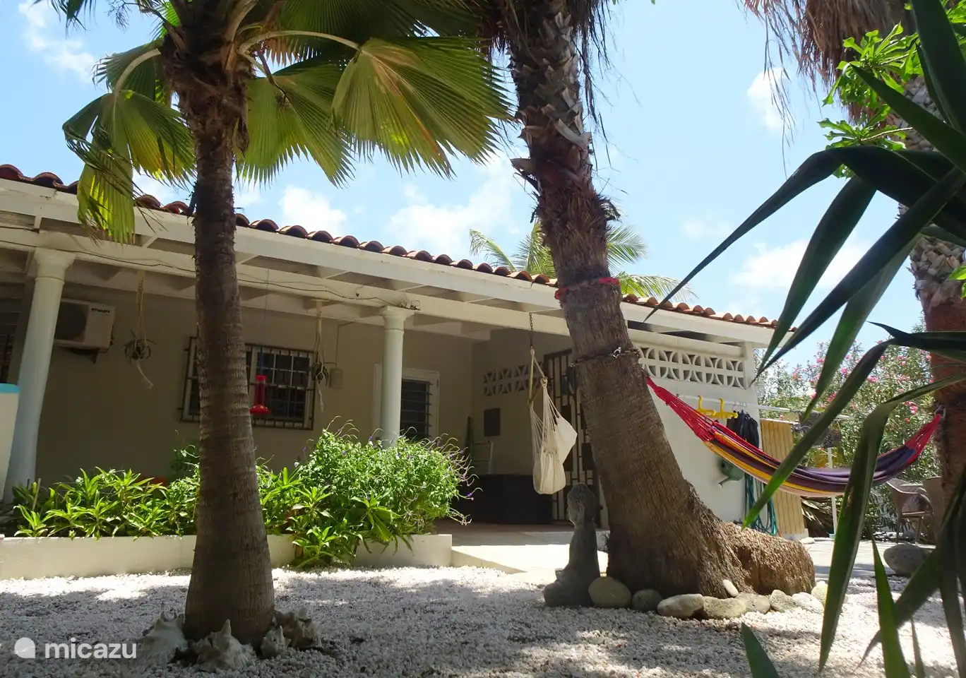 Proud Paradise Bonaire