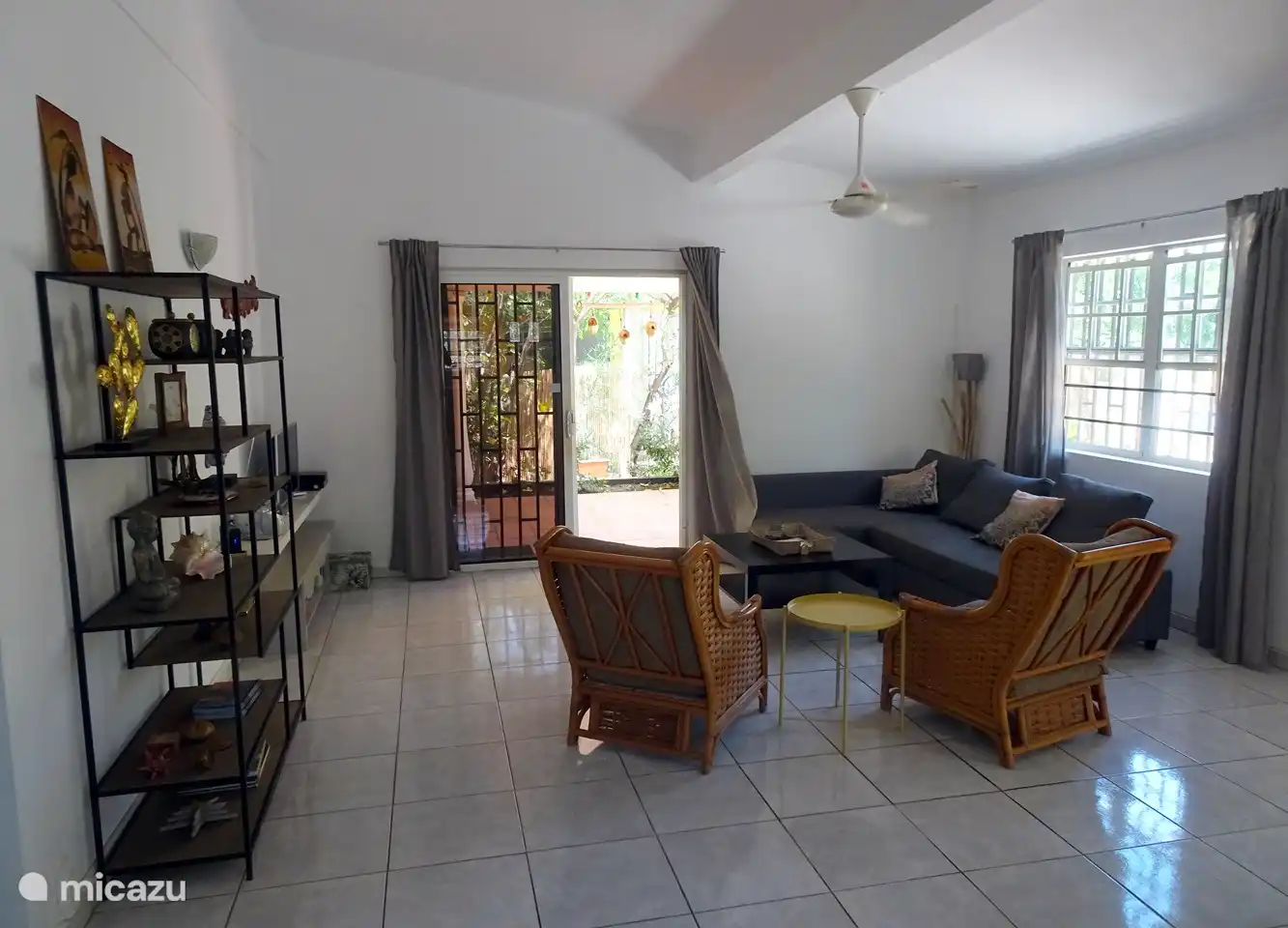 Proud Paradise Bonaire