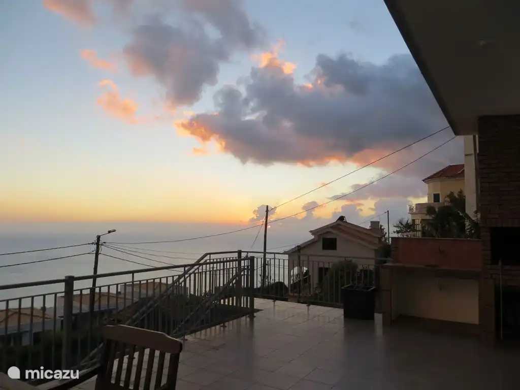 Südseite Madeiras wunderschöne Sonnenuntergänge