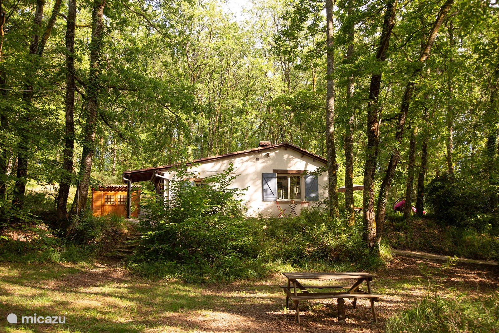 Deffé Dordogne in Dordogne boek je voordelig bij | Micazu