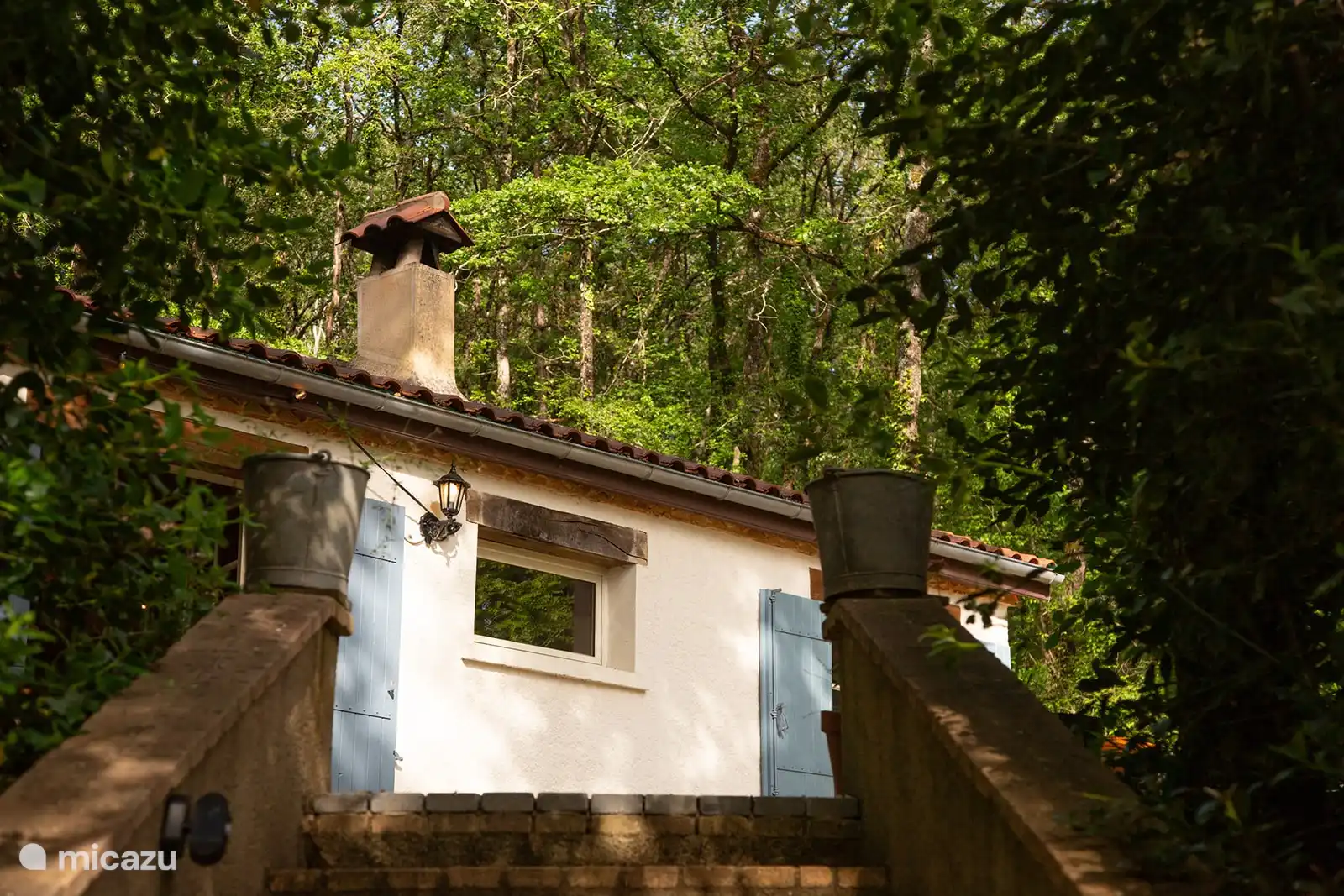 Treppe zum Ferienhaus/Terrasse