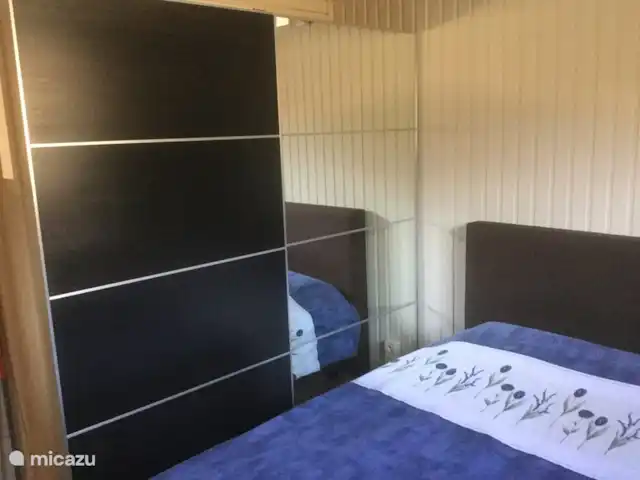 Enjoyerke | Belgique, Ardennes, Heure - chalet chambre à coucher