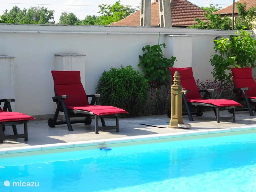 Entspannen Sie am Pool