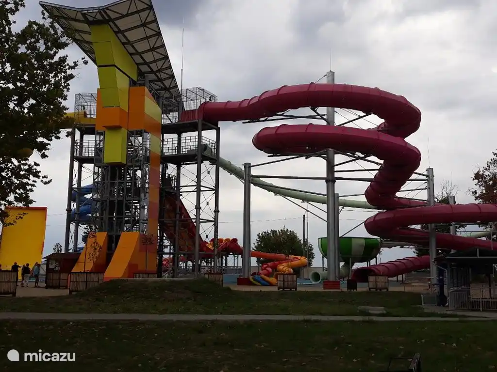 Mezökövesd water slides at thermal pool