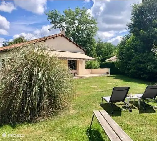 Village le Chat 200 in Écuras, Charente huren? Micazu