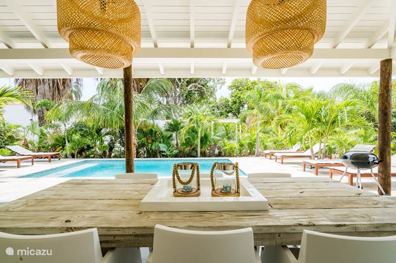 Vacation rental Curaçao, Banda Ariba (East), Jan Sofat Villa Villa Flamingo