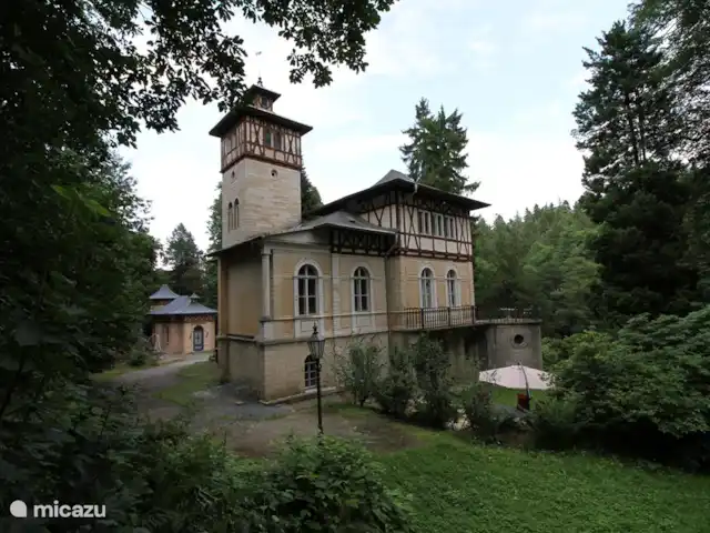 Jagdschloss Bielatal Sophia huren in Duitsland, Saksen, Rosenthal-Bielatal - vakantiehuis Het vakantiehuis Sophia en het Jagdschloss met de vakantiewoning Helena.