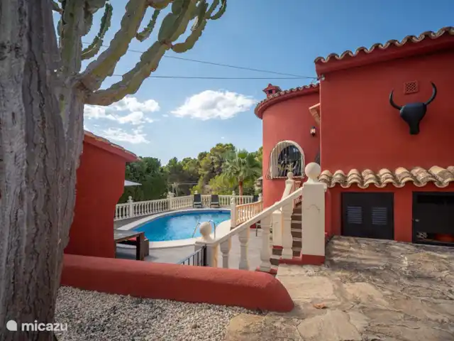 La Casa Roja Benissa huren in Spanje, Costa Blanca, Benissa - villa Heerlijk toegankelijk plekje onder de zon, toch geheel prive