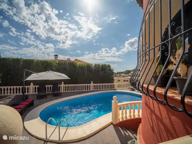 La Casa Roja Benissa huren in Spanje, Costa Blanca, Benissa - villa Foto vanaf het bordesje bij de keuken