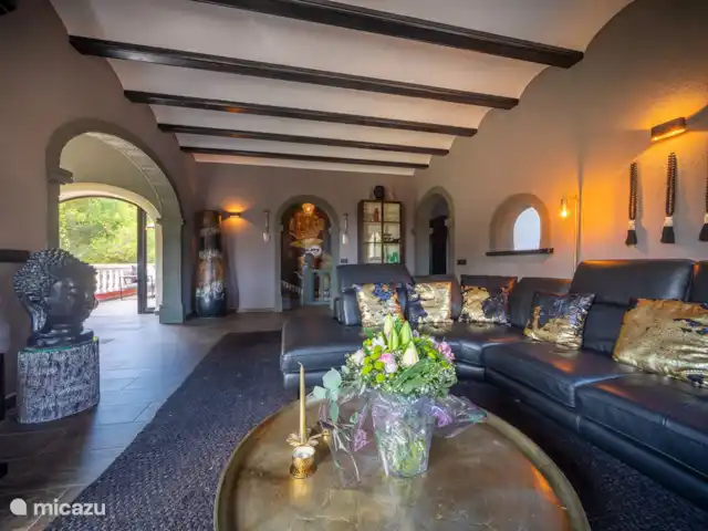 La Casa Roja Benissa huren in Spanje, Costa Blanca, Benissa - villa Heerlijke gezellige living, hoewel u veel buiten leeft zult u het eens zijn dat dit toch lekker thuiskomen is