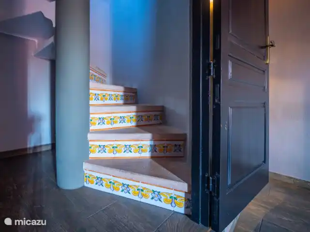 La Casa Roja Benissa huren in Spanje, Costa Blanca, Benissa - villa Spaanse draaitrap naar de begane grond dus vanuit -1