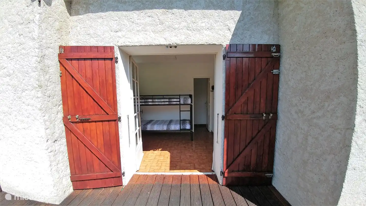 Dormitorio con litera