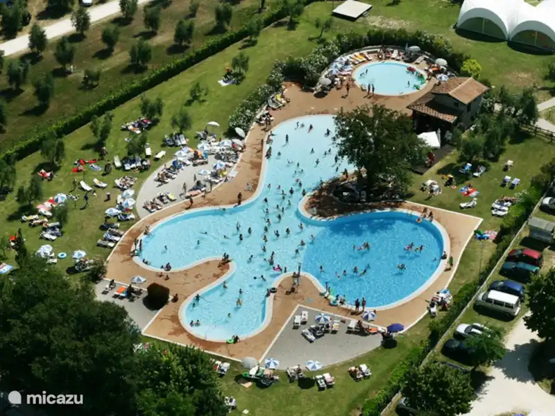 Chalet au Resort Fornella avec climatisation | Italie, Lac de Garde, San Felice del Benaco - Chalet Chalet au Resort Fornella avec climatisation | Italie, Lac de Garde, San Felice del Benaco - Chalet