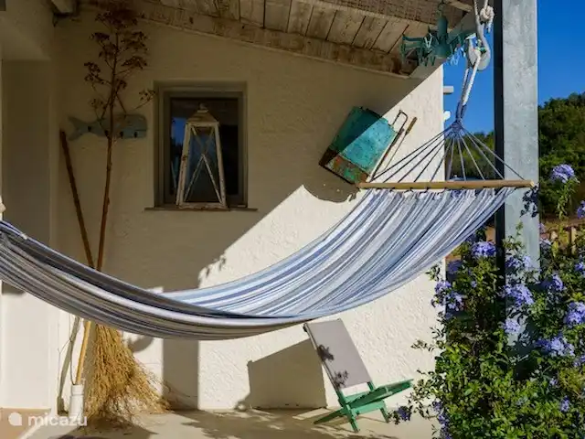 Leontine's Lodge in Sardinië huren in Italië, Sardinië, San Pantaleo - bungalow De perfecte plek om even weg te dutten bij een fijne eiland wind....