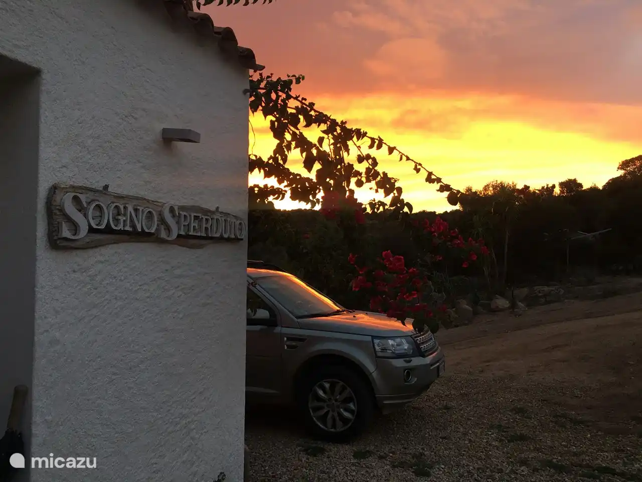 Der Himmel über der Lodge ist atemberaubend: frei von Umweltverschmutzung, oft schlafe ich einfach draußen auf dem Land unter den Sternen.