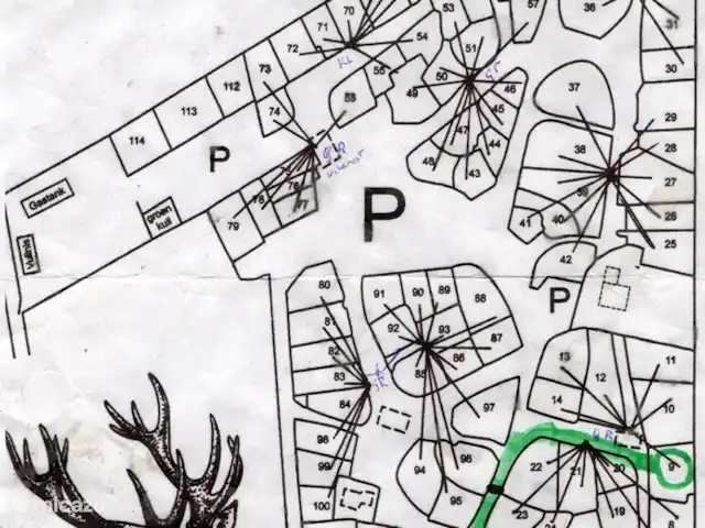 Le renard | Pays-Bas, Gueldre, Emst (Epe) - chalet Plan du parc avec itinéraire vers le Vosje, chalet n° 8.