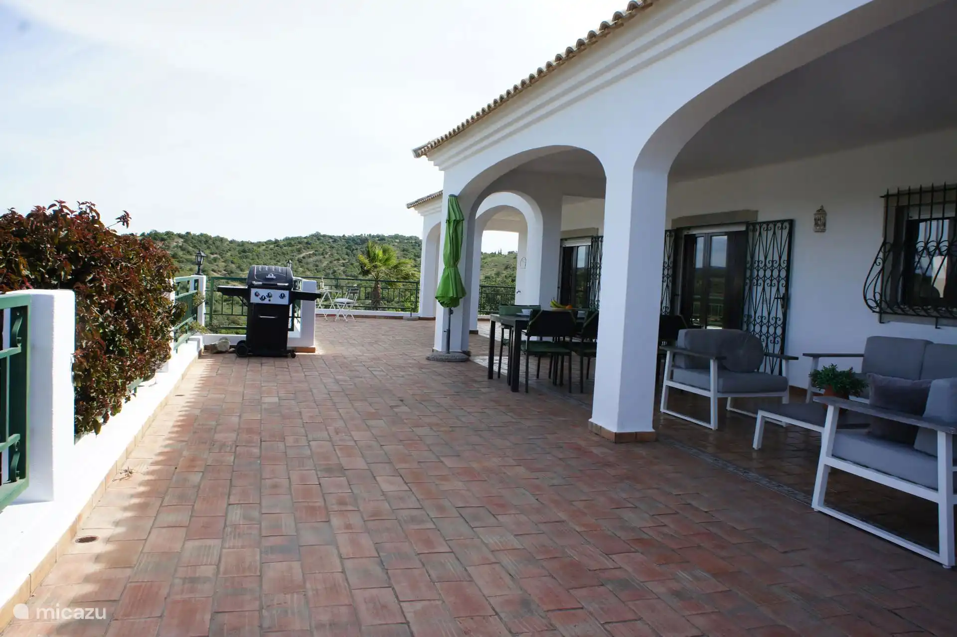 Disfruta de cenas al aire libre y barbacoa