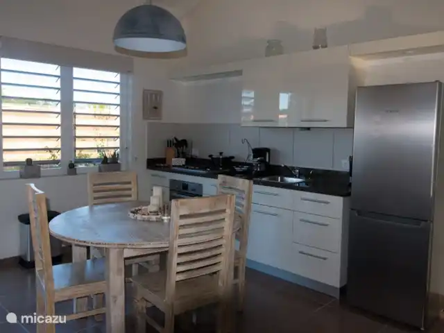 Casa Marbella huren in Curaçao, Curacao-Midden, Blue Bay - appartement Keuken & Eet tafel