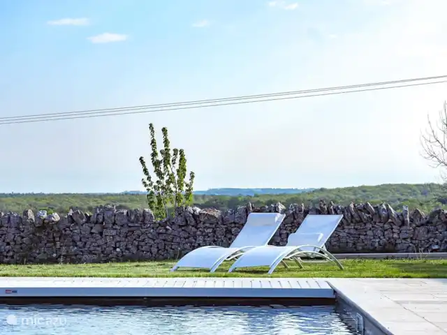 Couzame | France, Lot, Couzou - maison de vacances piscine avec transats