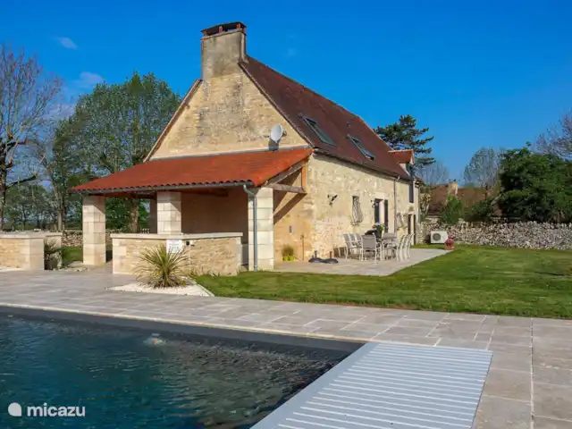 Couzame | France, Lot, Couzou - maison de vacances piscine