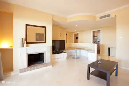 Vakantiehuis Spanje, Andalusië, Ojén appartement Appartement met ruim terras Woonkamer