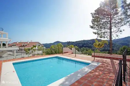 Vakantiehuis Spanje, Costa del Sol, Estepona appartement Modern appartement Estepona Zwembad