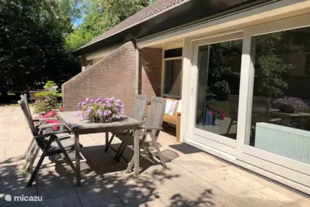 Download Peace Quiet Rent These Holiday Homes Micazu Desktop Wallpaper Get Wallpaper Peace Quiet Rent These Holiday Homes Micazu For iPhone