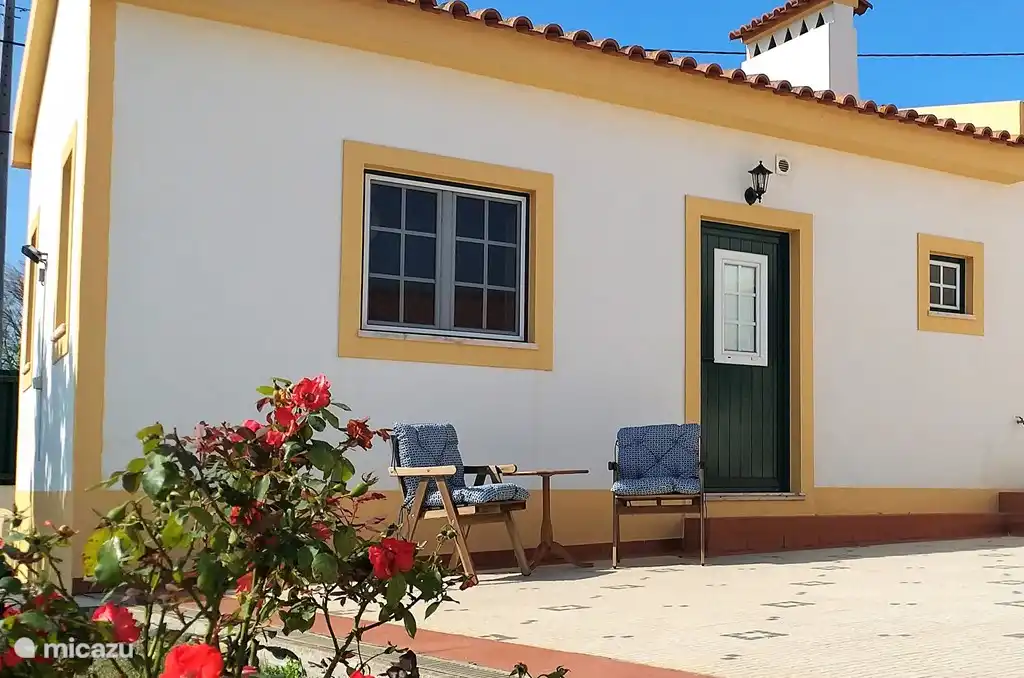 Casa Entre Praias, suite Violete in Portugal, Prata Coast, Boa Vista - pension / guesthouse / private room
