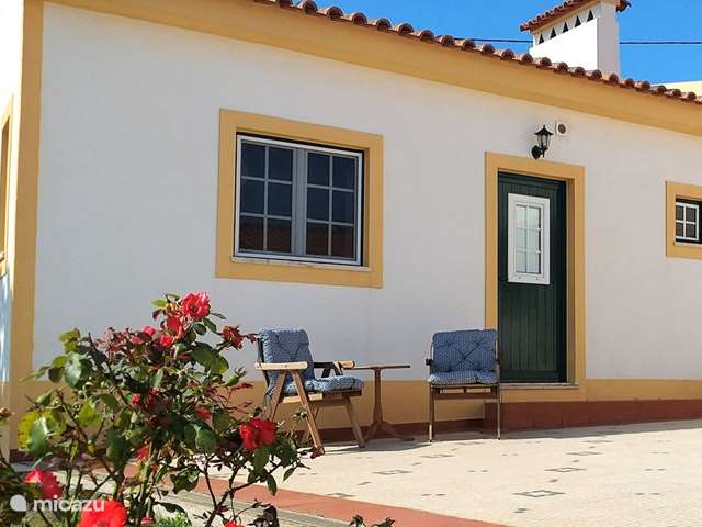 Vakantiehuis Portugal, Costa de Prata, Boa Vista - pension / guesthouse / privékamer Casa Entre Praias, suite Violete